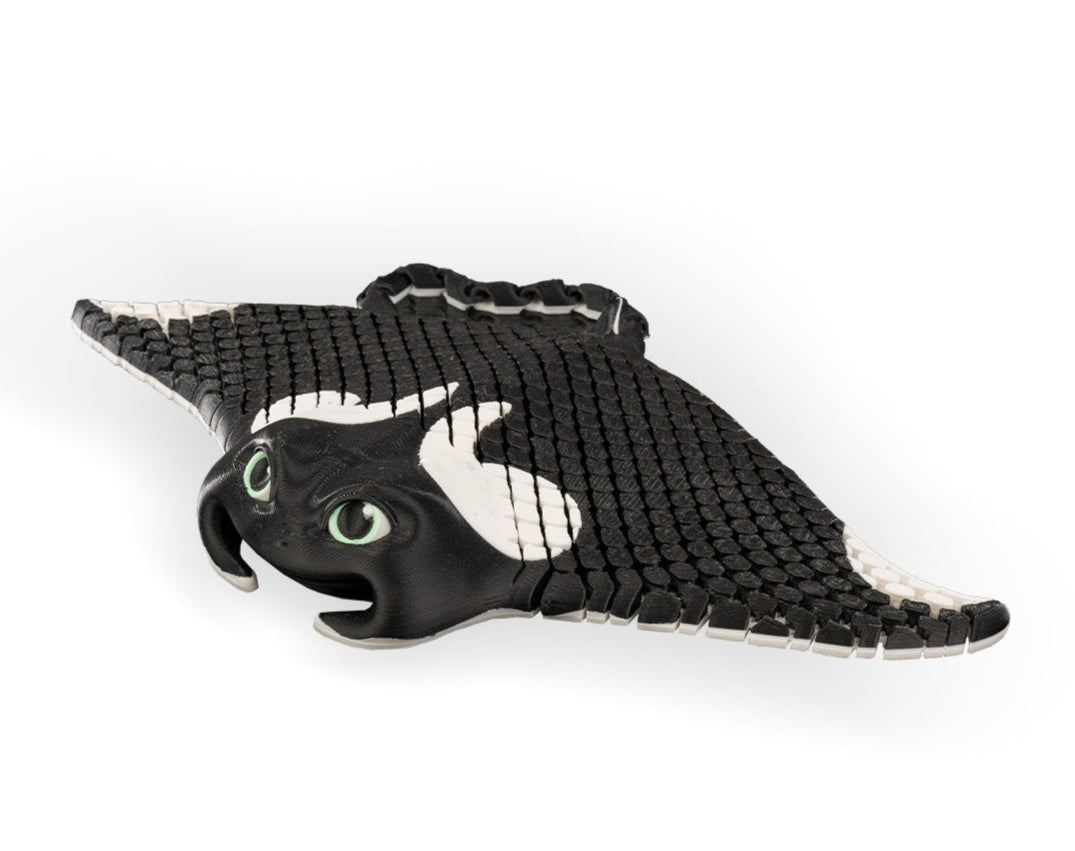 Sea Life - Manta Ray (Black and White)