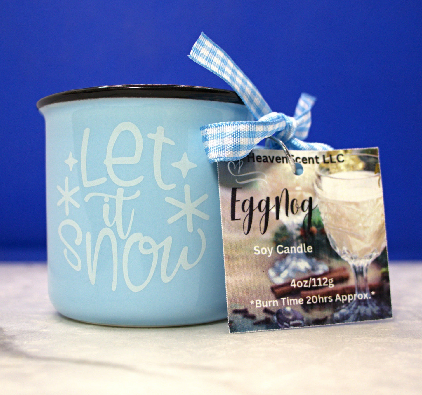 4 oz Hazelnut Xmas Mug Candle. (Blue & White) It's Winter & Let it Snow. (Strong fragrance)