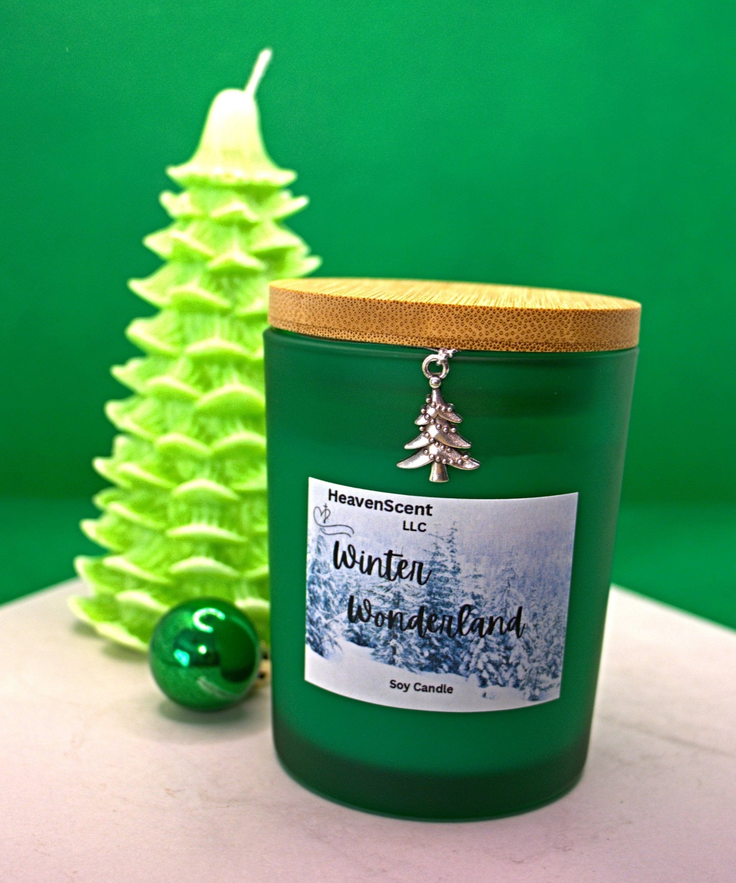 4 oz Winter Wonderland (Slightly strong fragrance