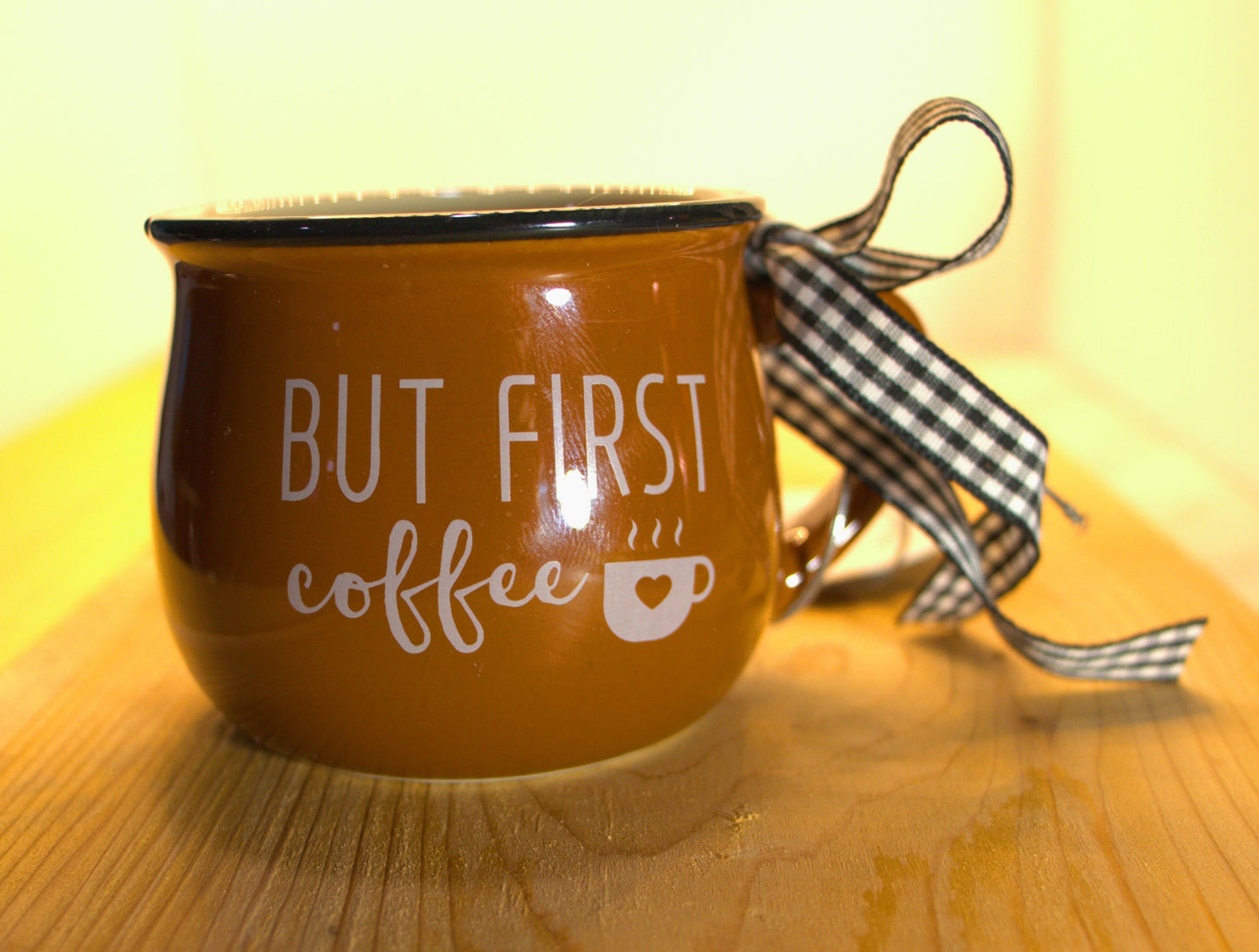 4 oz Freshly Brewed Coffee Mug Candles. (Beige) Hot Stuff/Rise-n-Shine (Strong fragrance)