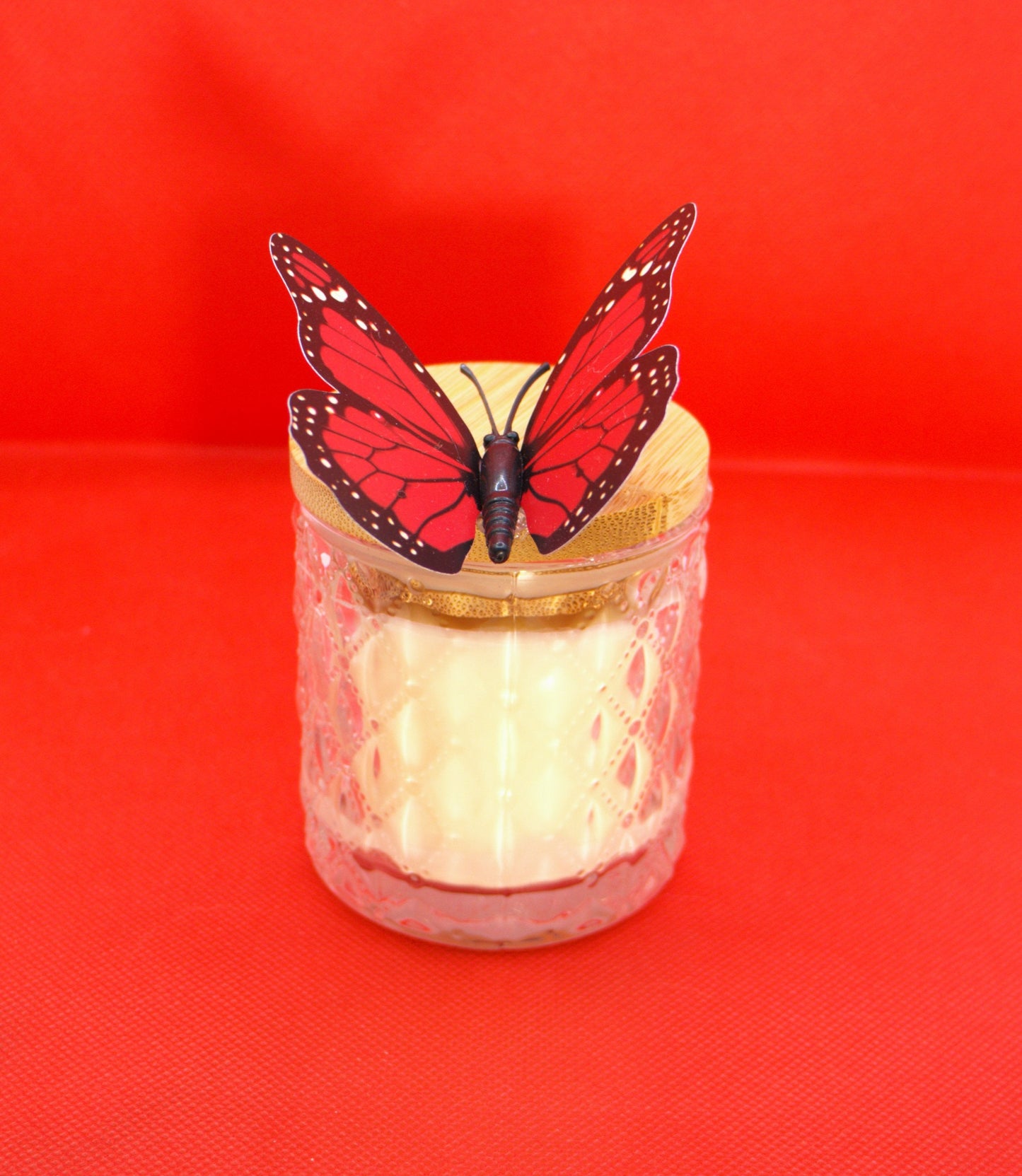 4 oz Butterfly Jasmine & Mimosa Candle (Slightly strong fragrance and Butterfly permanently attached to lid)