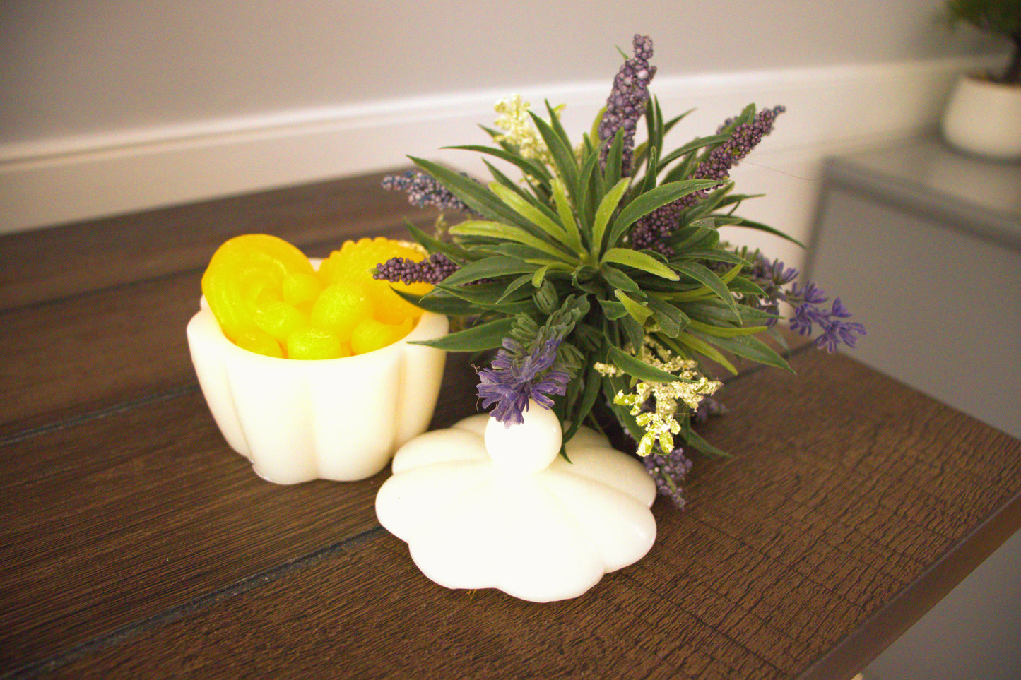 MC Athena's Amphora (Slightly strong to strong fragrance)