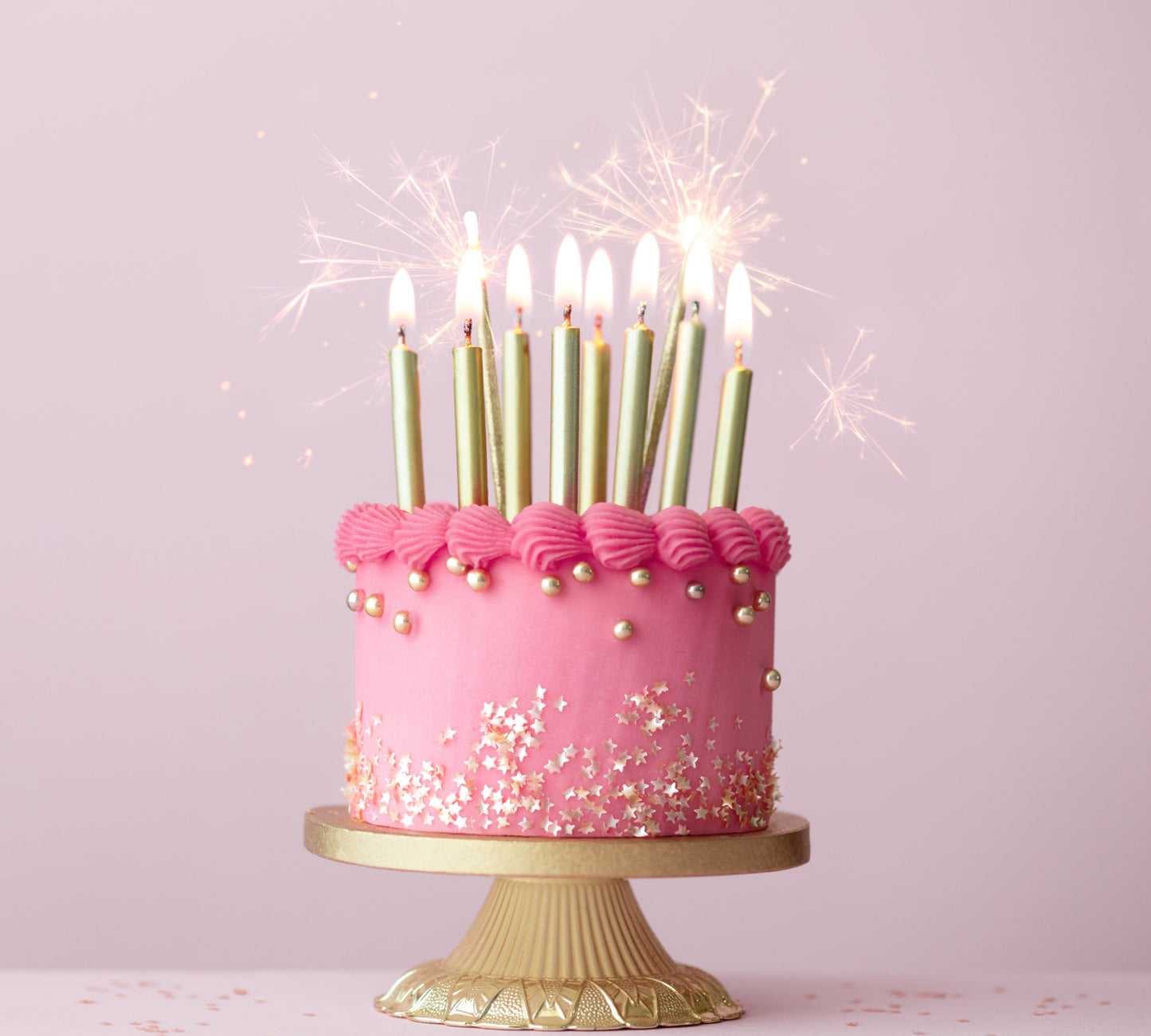 9 oz Happy Birthday Candle (Strong fragrance)