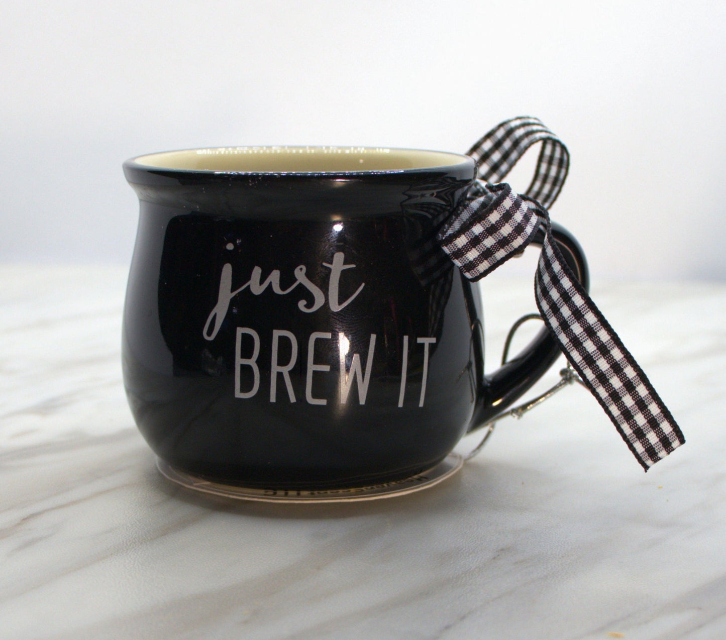 4 oz Freshly Brewed Coffee Mug Candles. (Beige) Hot Stuff/Rise-n-Shine (Strong fragrance)