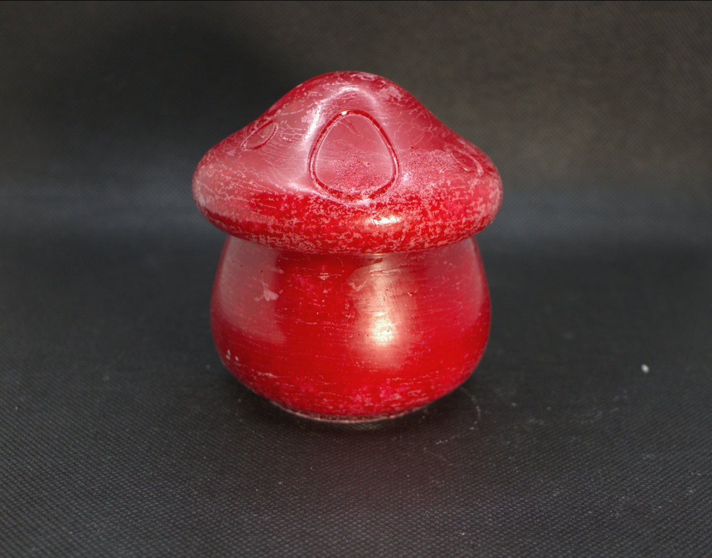 MC Magic Mushroom (Slightly strong to strong scent)