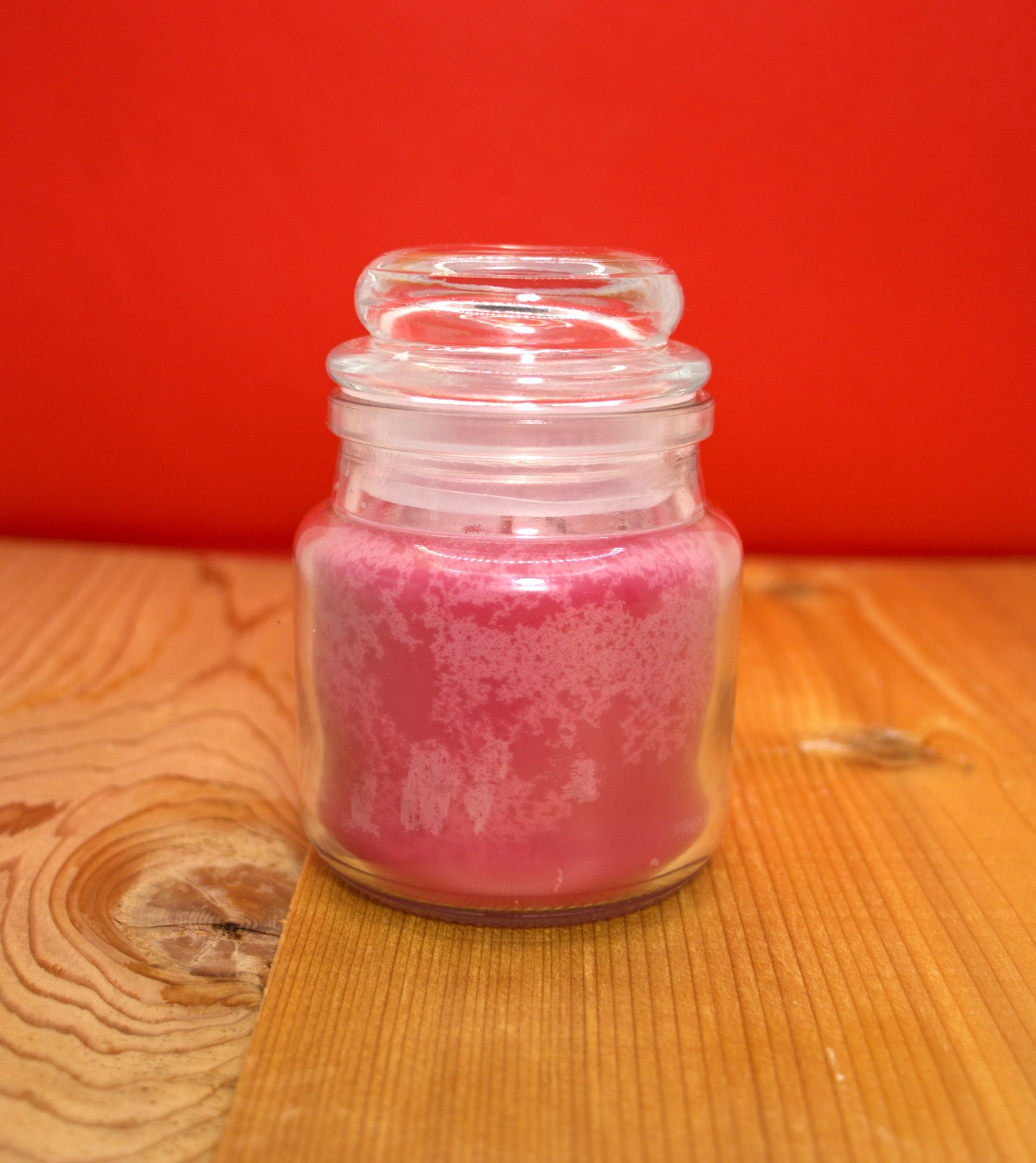 3 oz, 4 oz & 7 oz Spicy Apple Candles. (Strong fragrance)