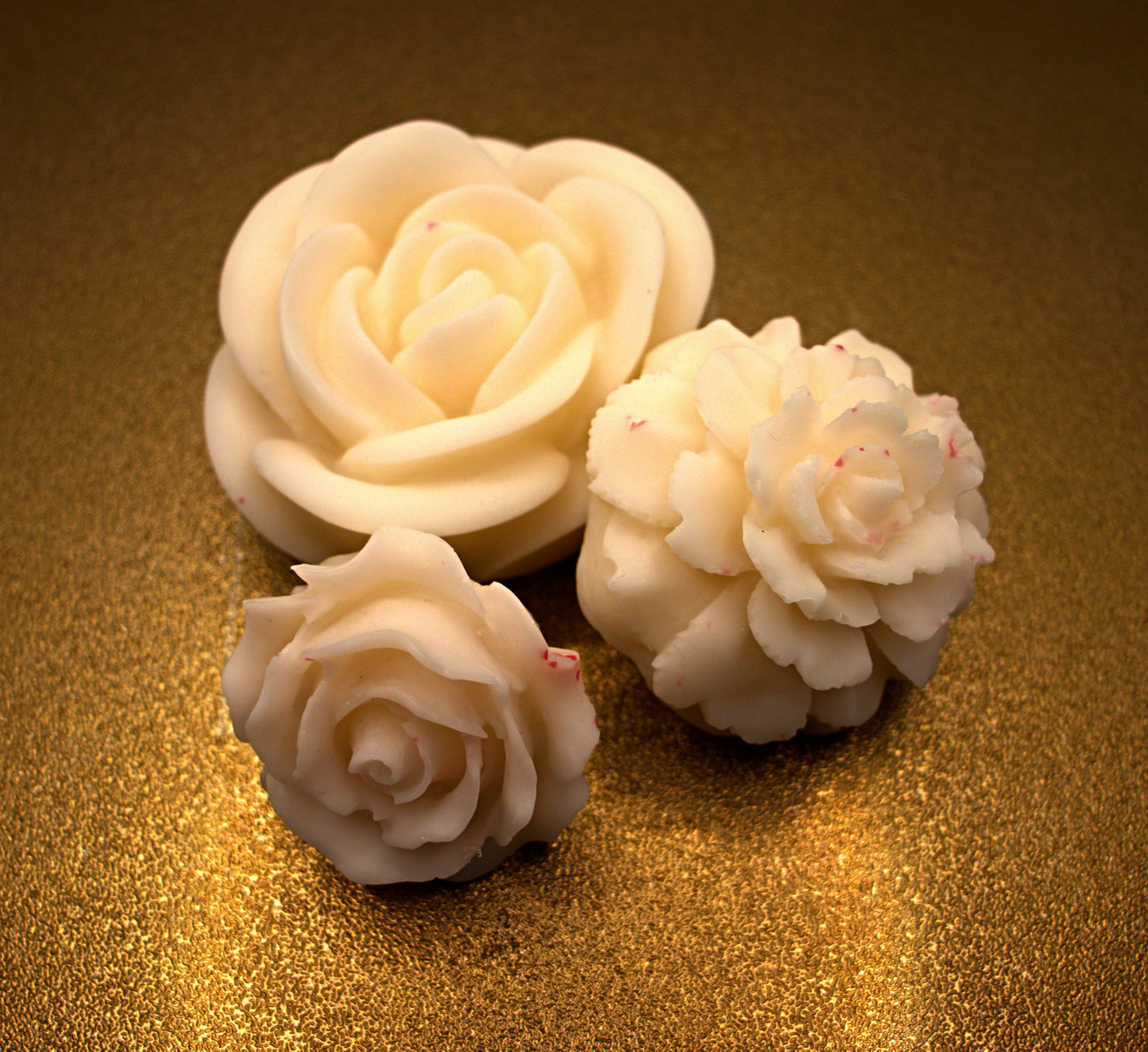 Candle Melts Roses (Slightly Strong to Strong fragrance)