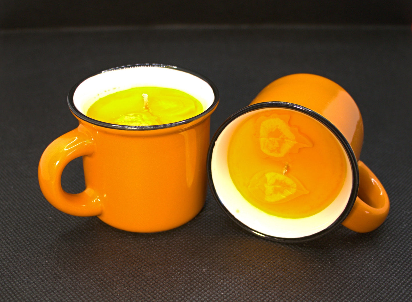 1.5 oz to 4oz Pumpkin Latte Mini Mug candles (Slightly strong to strong fragrance)