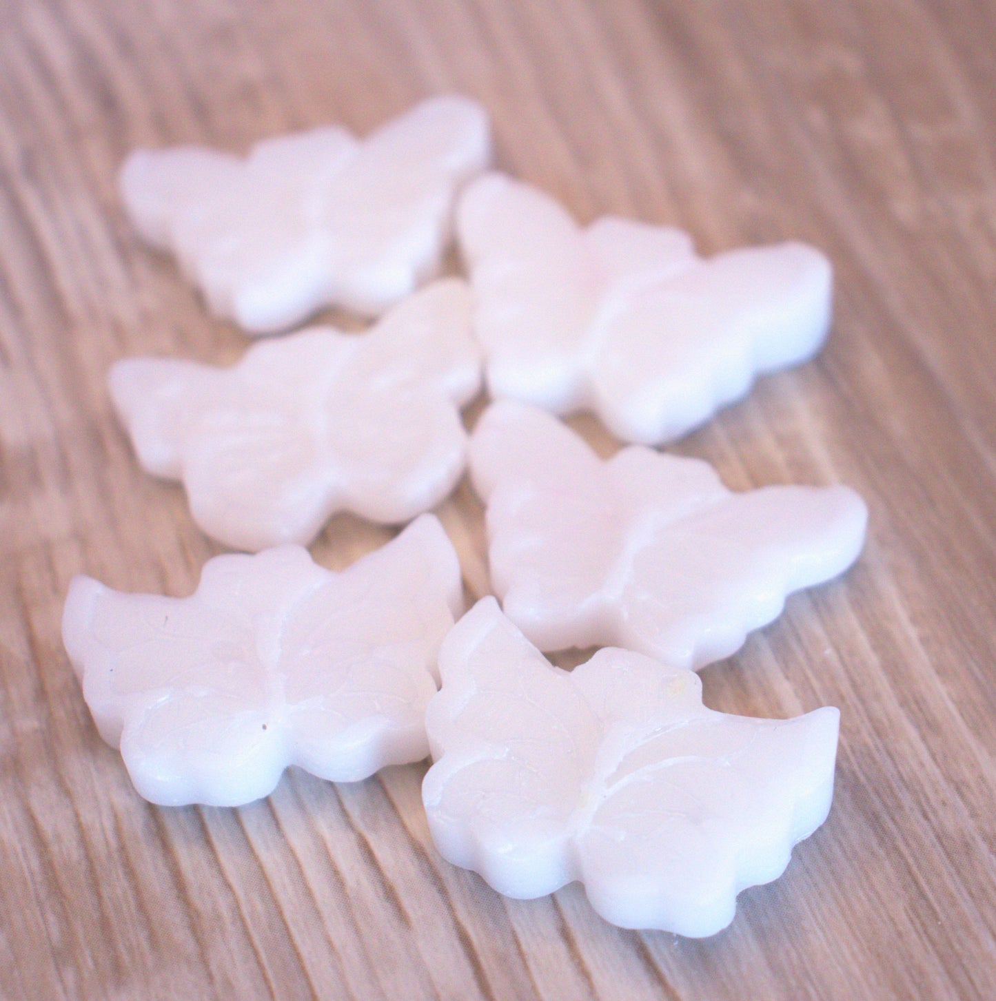 2 oz Clean Living Melts (Soft to Slightly strong fragrance)