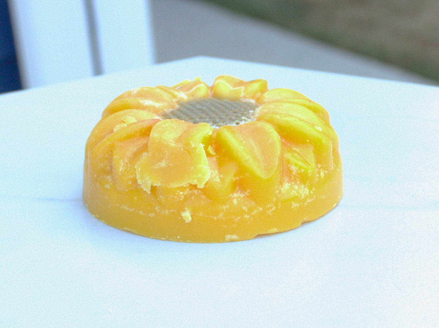 2 oz Sunflower Summer Bloom Melt (Strong fragrance)